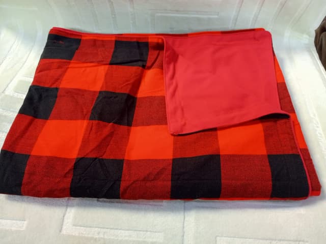 maasai-fleece-blanket-2