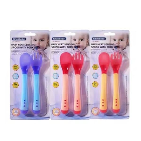 baby-heat-sensing-spoon-with-fork-set-on-blister-pack
