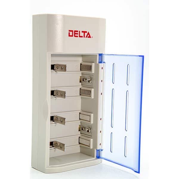universal-battery-charger-direct-charge-aa-aaa-c-d-9v-delta