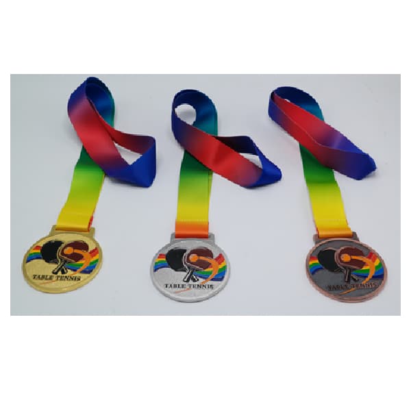 silver-medal-for-table-tennis-with-embossed-colorful-artwork-70mm-diameter-4mm-thickness