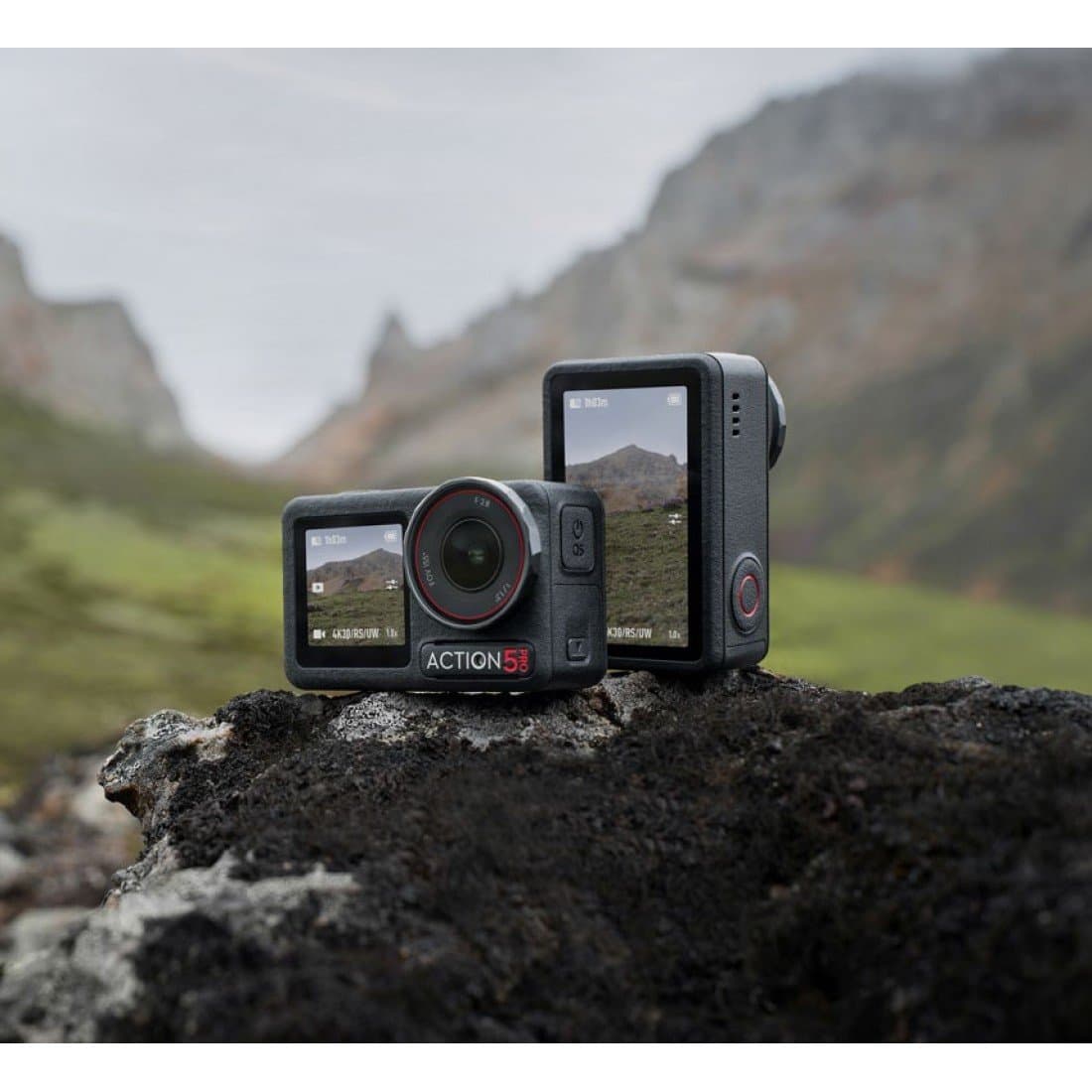 DJI Osmo Action 5 Pro Adventure Combo Thumbnail 5